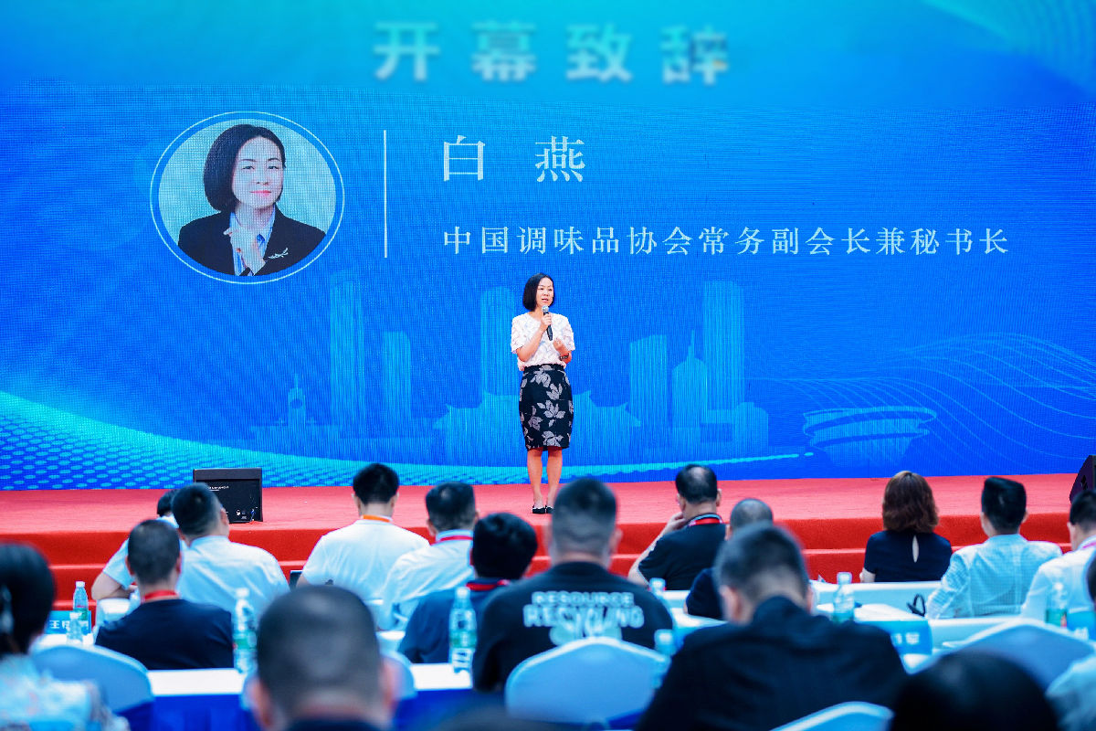 白燕.jpg 爱丫爱丫影院