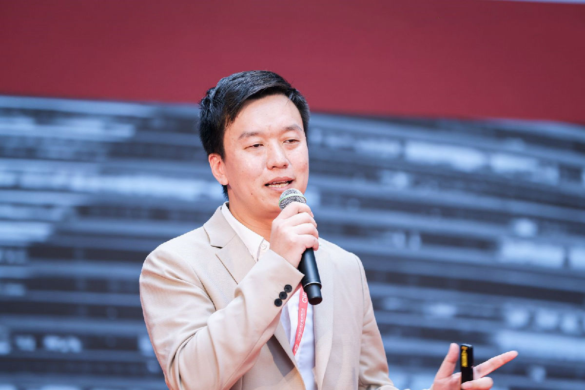 鲁佳.jpg 爱丫爱丫影院